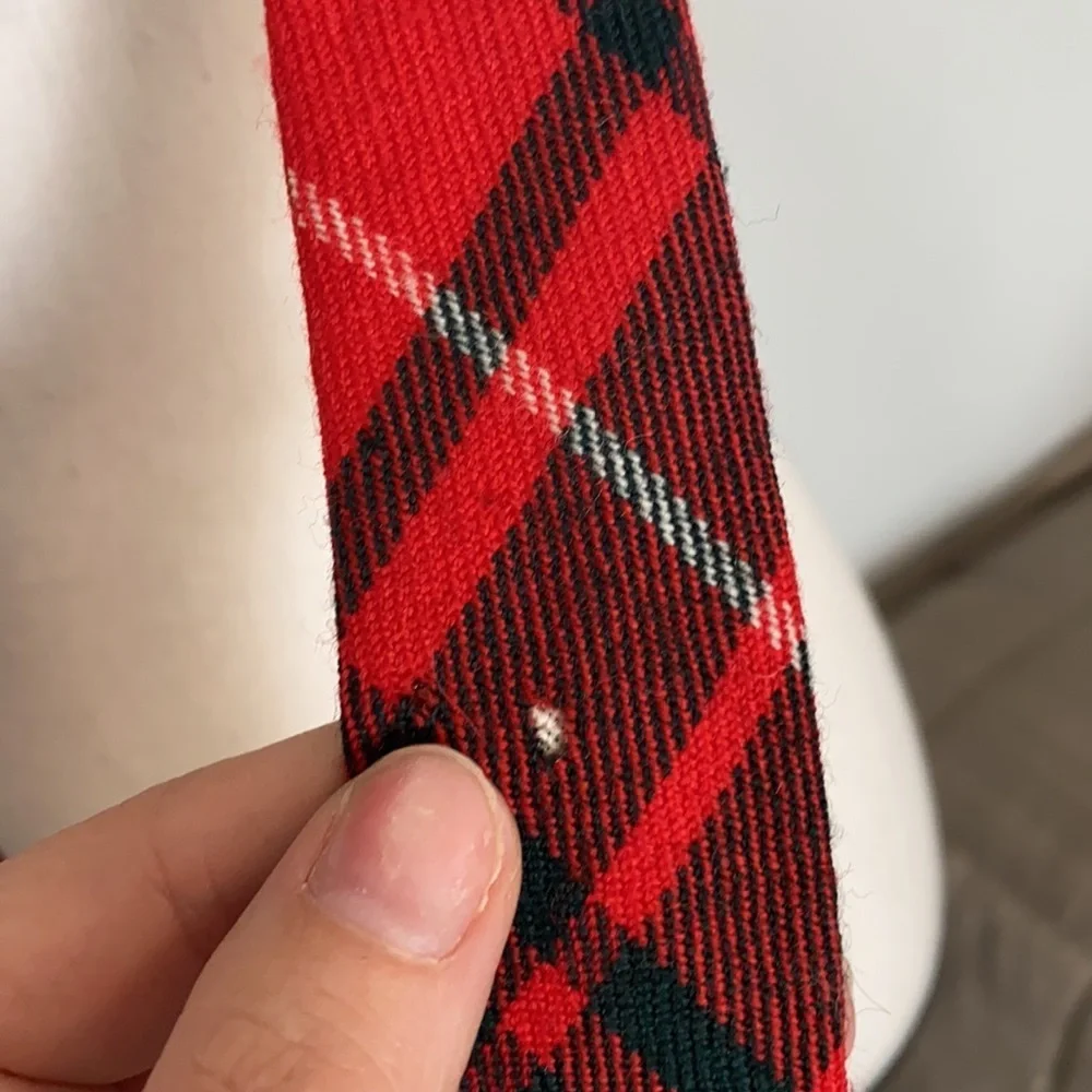 Lochcarron German 100% Wool Plaid Holiday Christmas  Tye